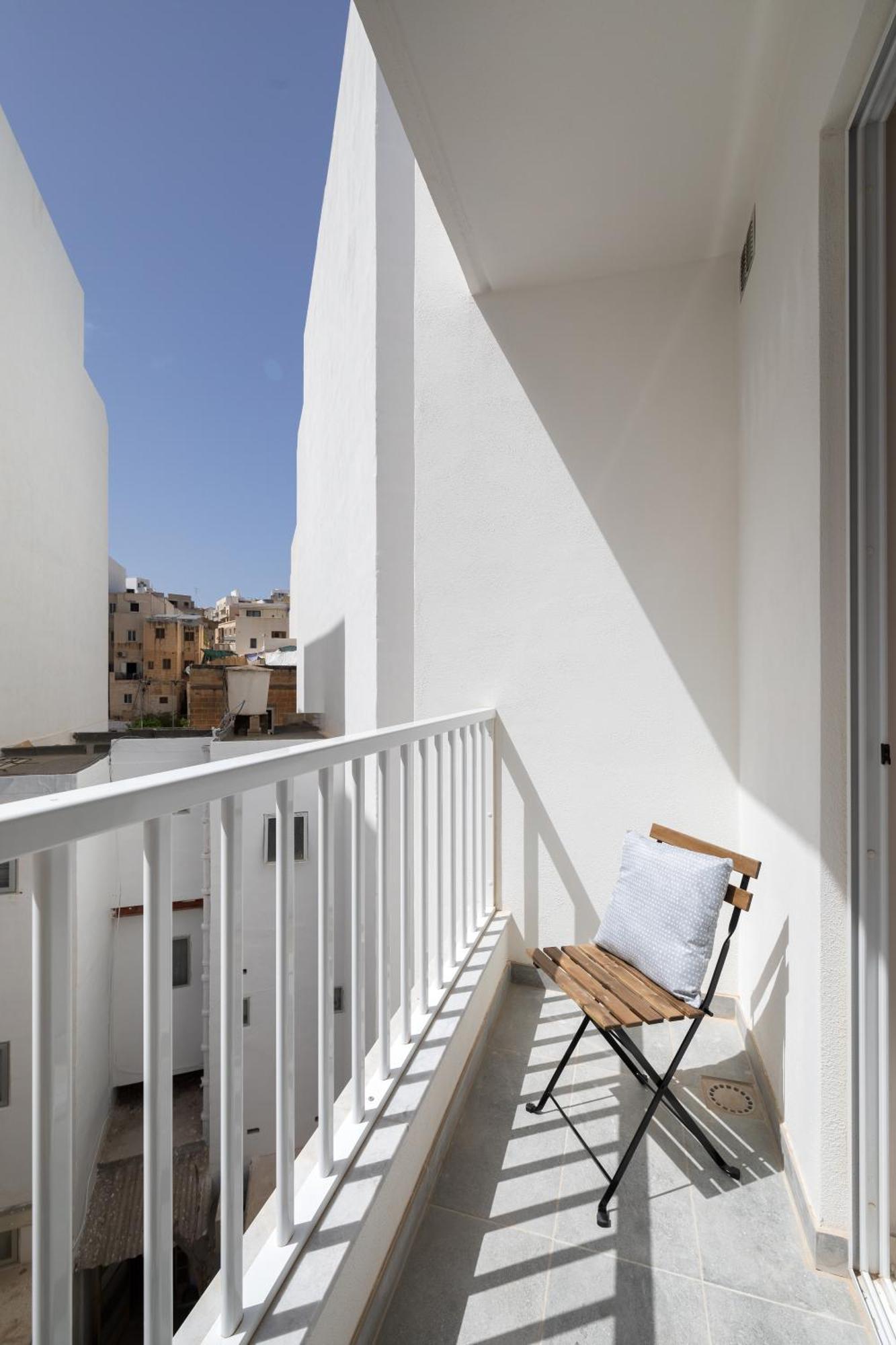 Edka Suites - Modern Sunlit 2Bd Apartments With Balconies - Close To Sliema Promenade, St Julian'S & St Georges Bay Gzira Buitenkant foto