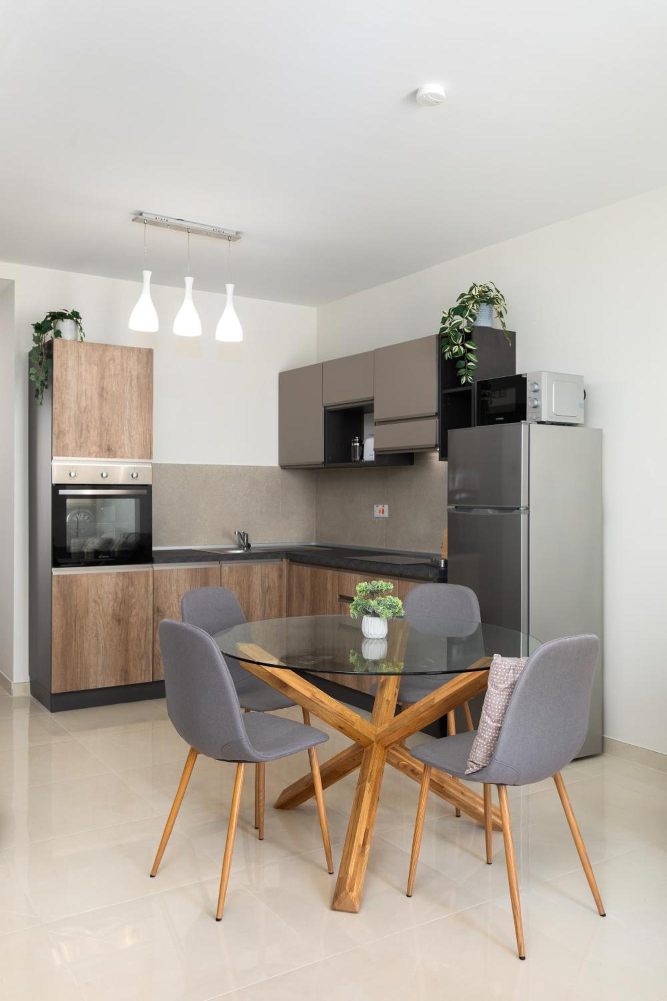 Edka Suites - Modern Sunlit 2Bd Apartments With Balconies - Close To Sliema Promenade, St Julian'S & St Georges Bay Gzira Buitenkant foto