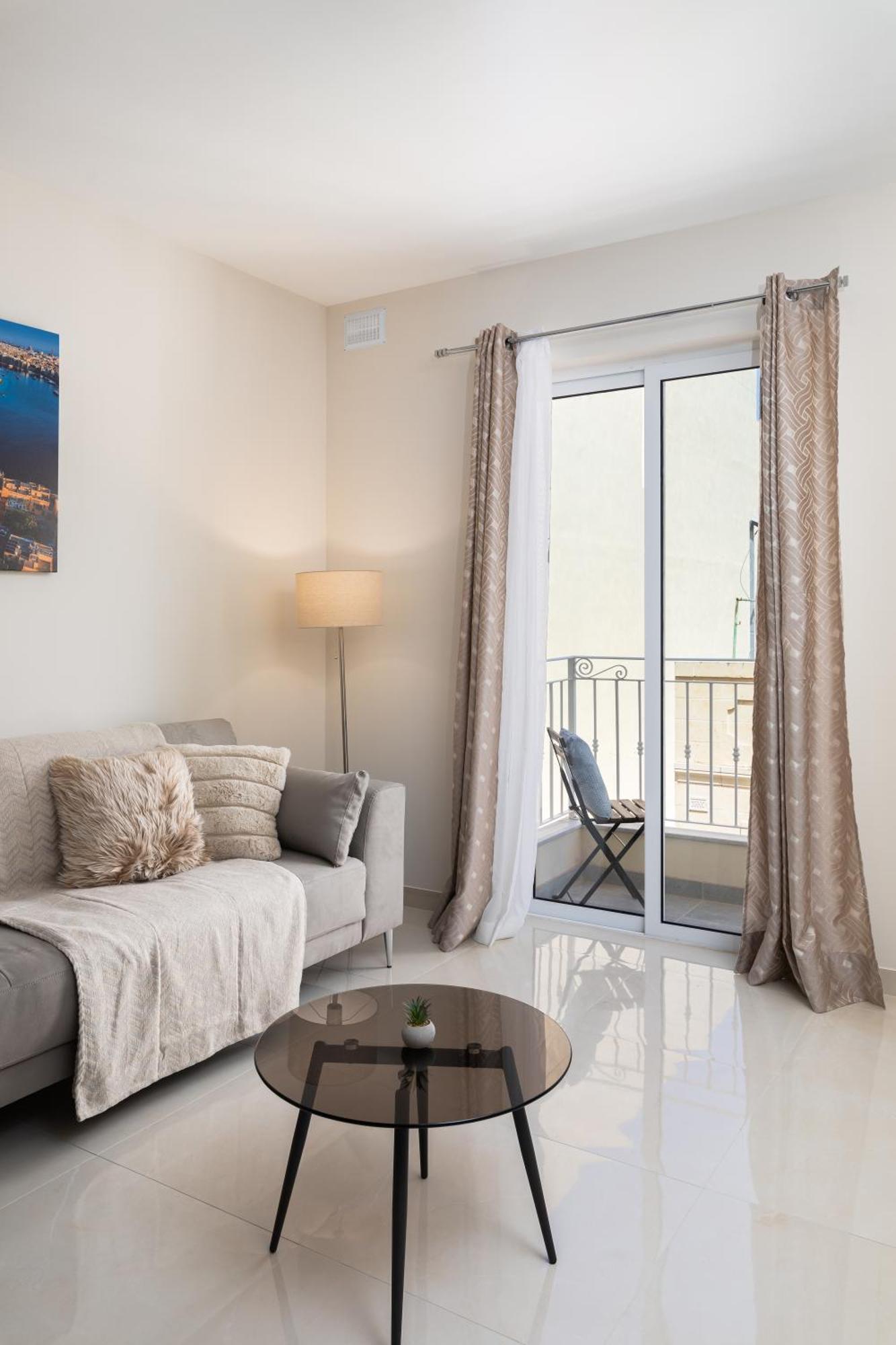 Edka Suites - Modern Sunlit 2Bd Apartments With Balconies - Close To Sliema Promenade, St Julian'S & St Georges Bay Gzira Buitenkant foto